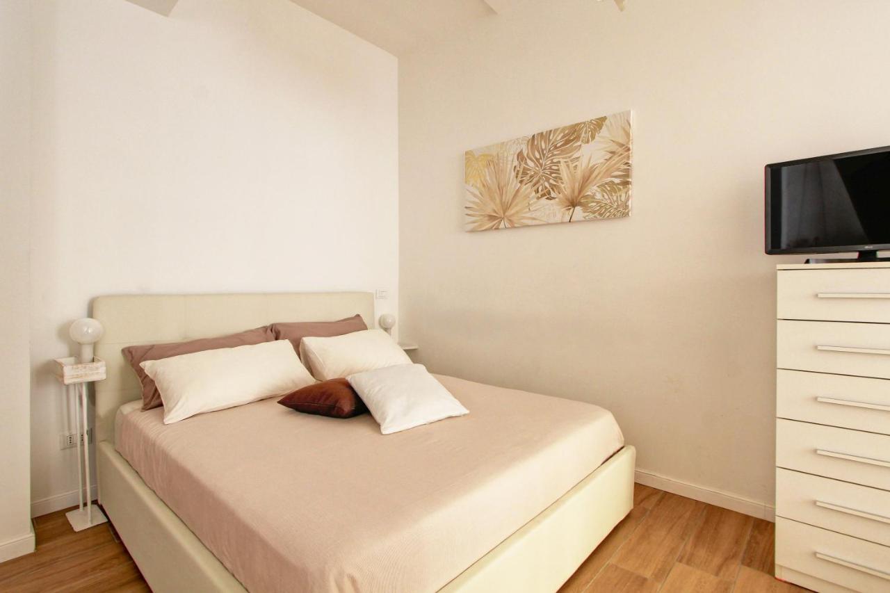 Miki'S Corner Apartment Rome Exterior photo