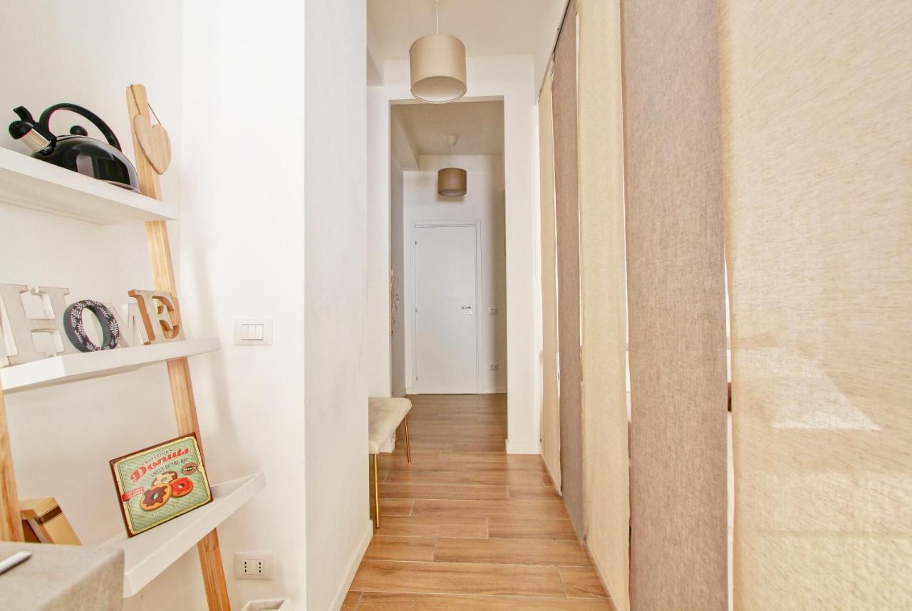 Miki'S Corner Apartment Rome Exterior photo